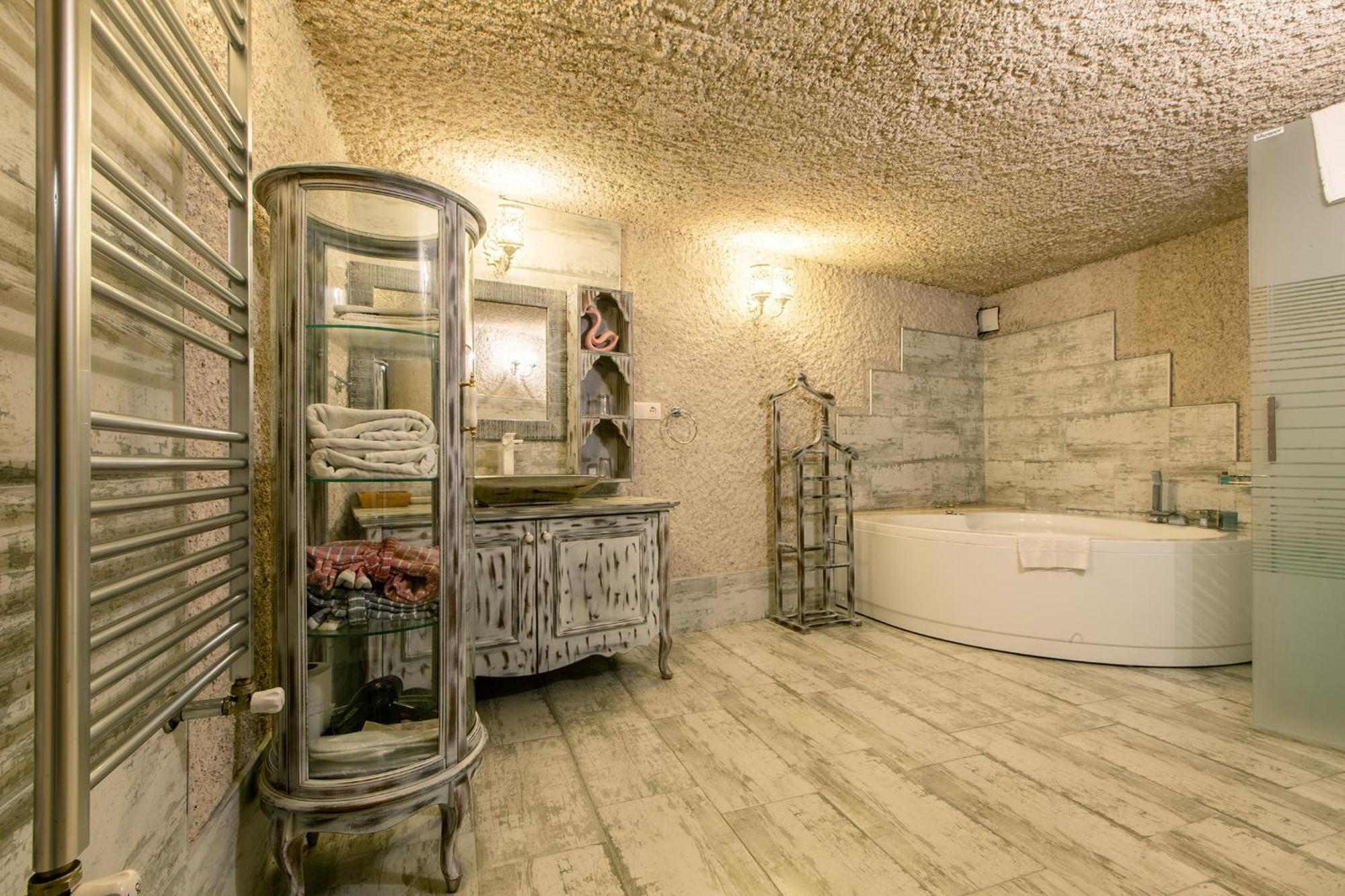 Karlik Cave Suite Cappadocia Учгісар Екстер'єр фото
