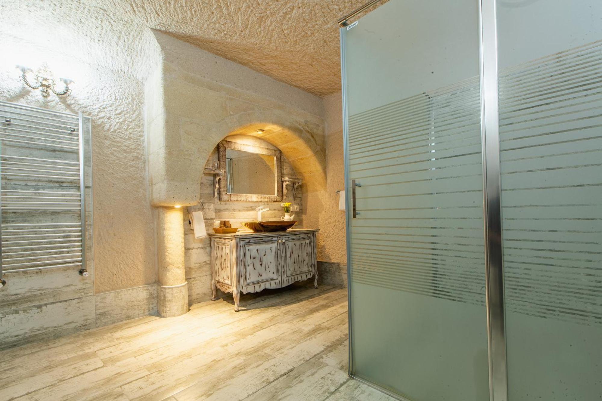 Karlik Cave Suite Cappadocia Учгісар Екстер'єр фото