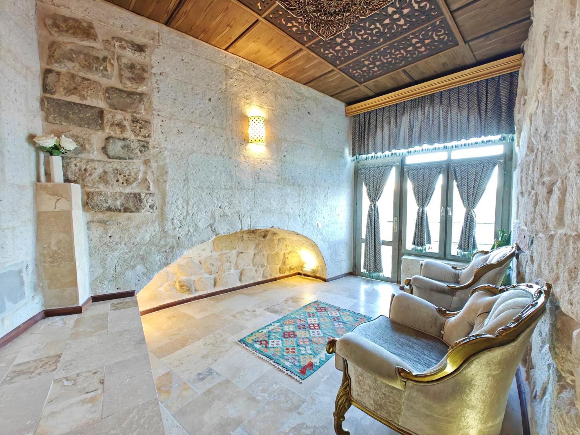 Karlik Cave Suite Cappadocia Учгісар Екстер'єр фото